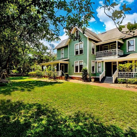 Southern Charm In The Camellia Rose Inn Gainesville Zewnętrze zdjęcie